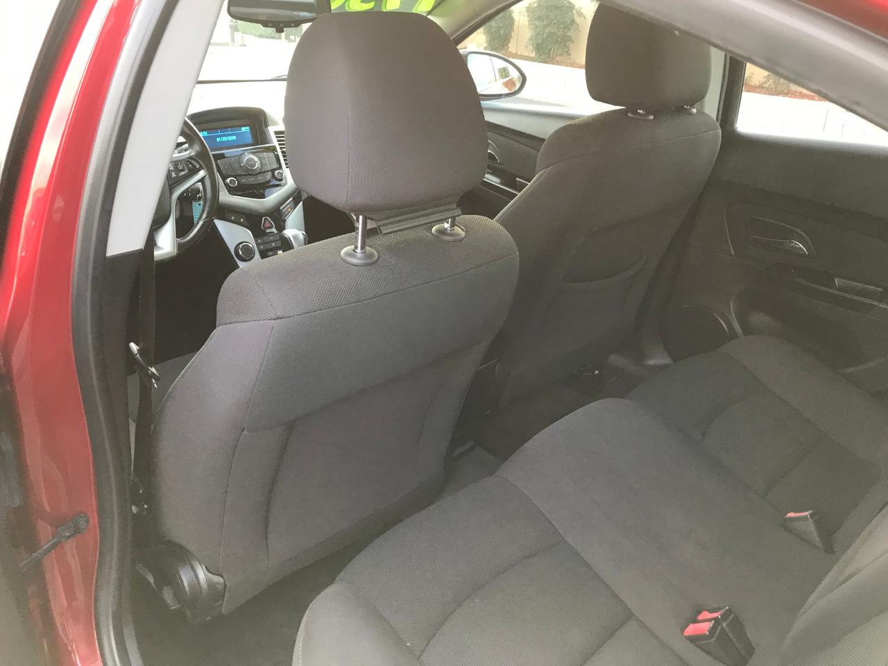 Chevrolet Cruze  2012