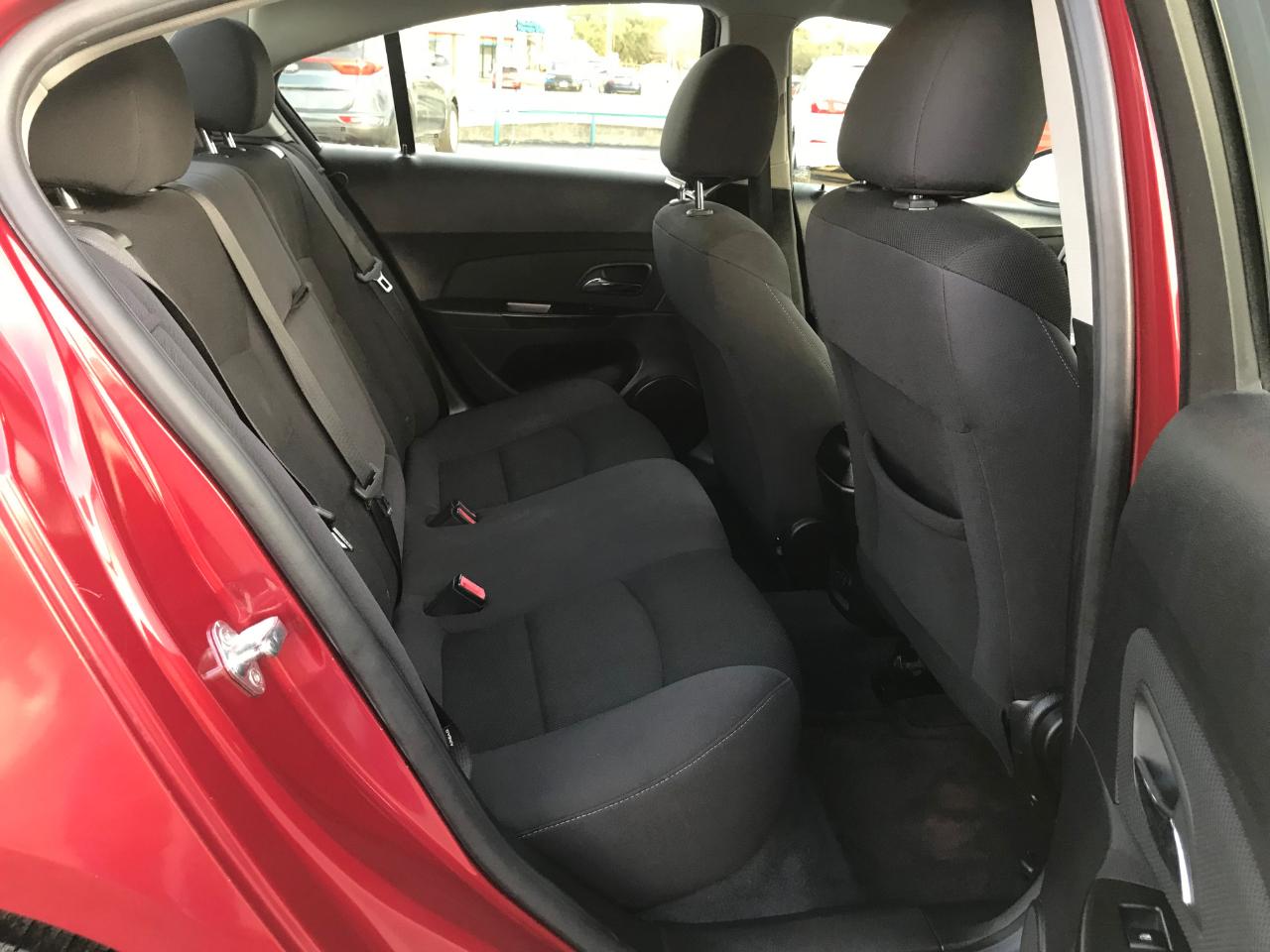 Chevrolet Cruze  2012