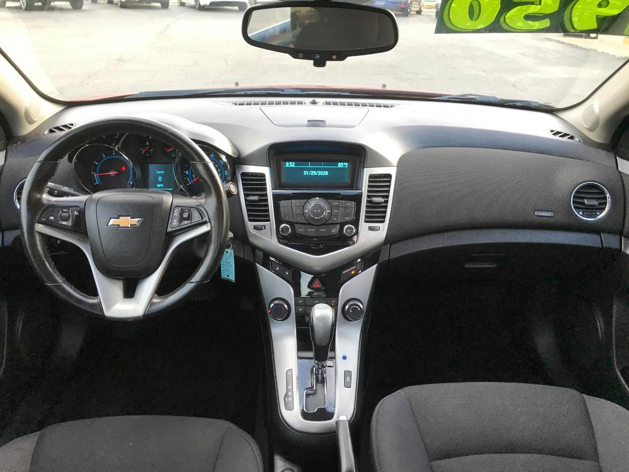Chevrolet Cruze  2012