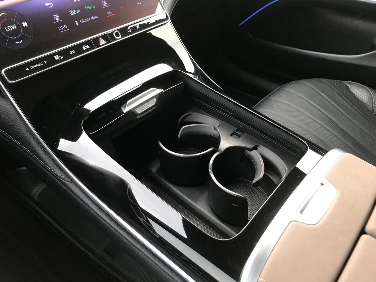 Mercedes-Benz EQS 450+ 2023