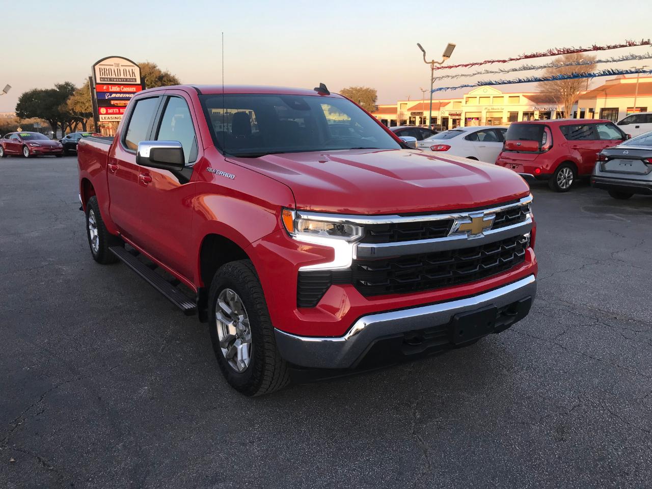 Chevrolet Silverado 1500 LT-L Crew Cab 4WD 2022