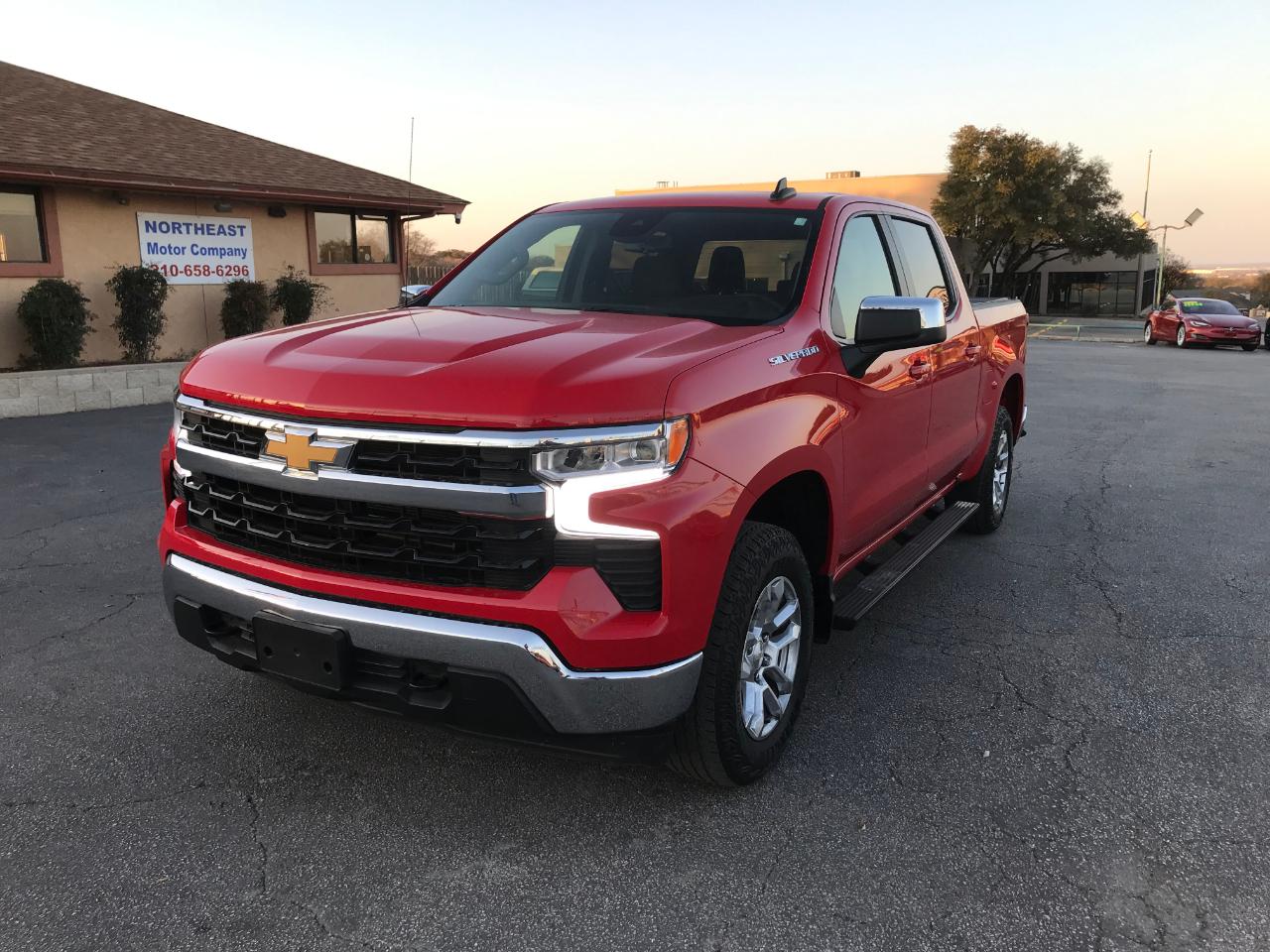 Chevrolet Silverado 1500 LT-L Crew Cab 4WD 2022