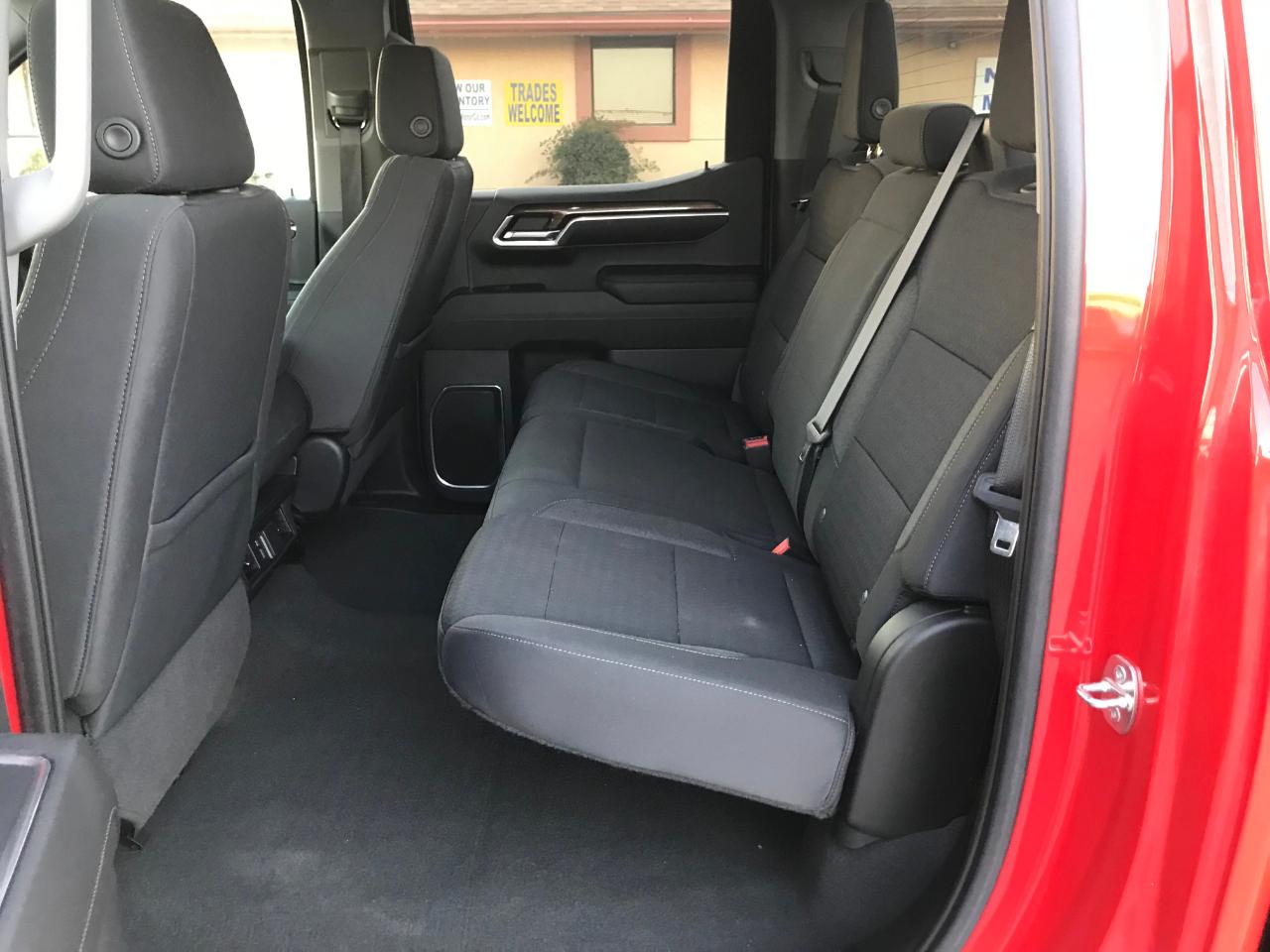 Chevrolet Silverado 1500 LT-L Crew Cab 4WD 2022