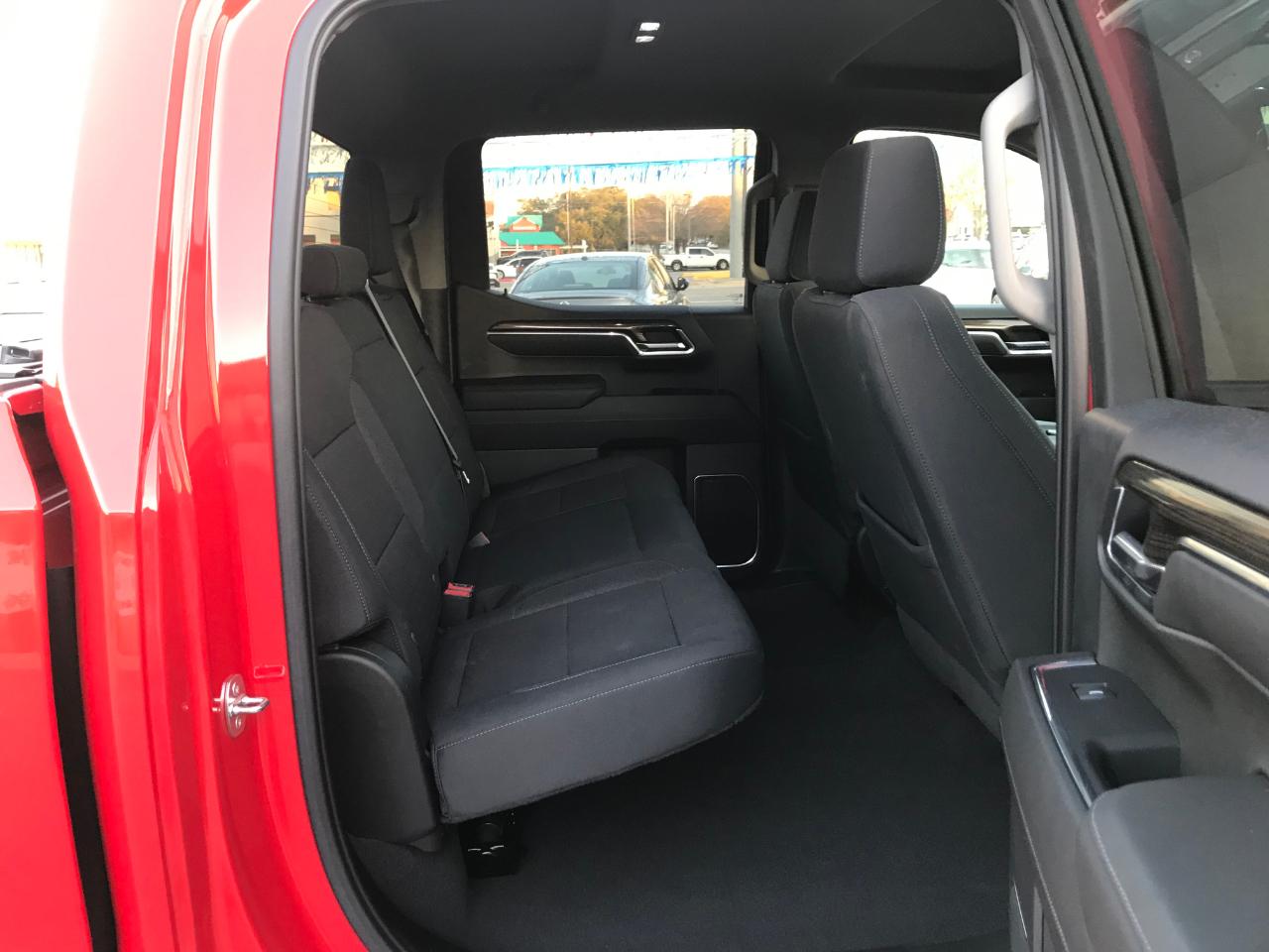 Chevrolet Silverado 1500 LT-L Crew Cab 4WD 2022