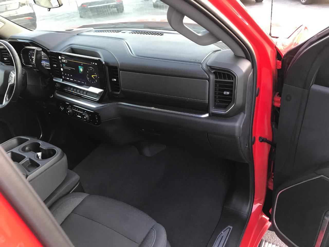 Chevrolet Silverado 1500 LT-L Crew Cab 4WD 2022