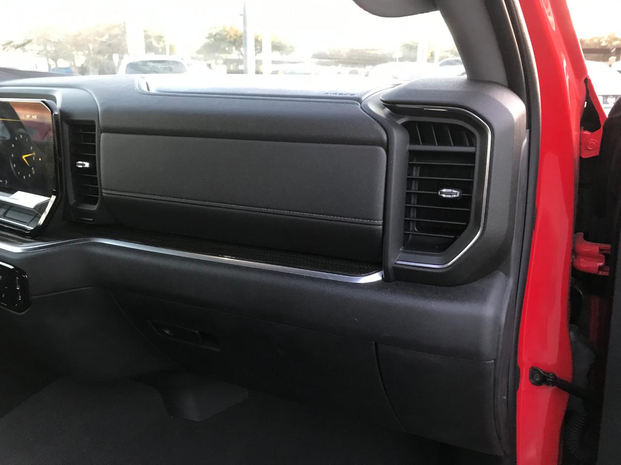 Chevrolet Silverado 1500 LT-L Crew Cab 4WD 2022