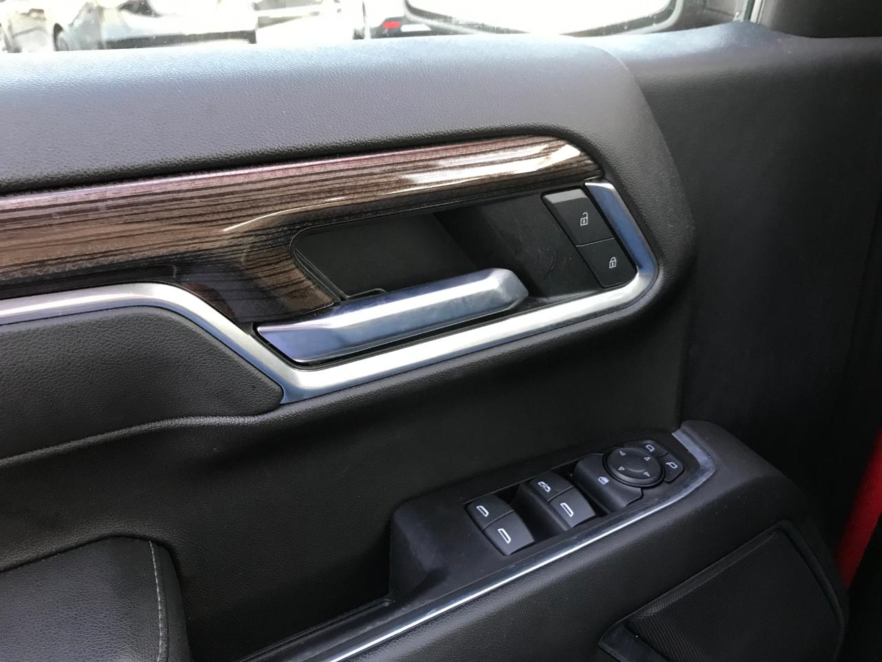 Chevrolet Silverado 1500 LT-L Crew Cab 4WD 2022