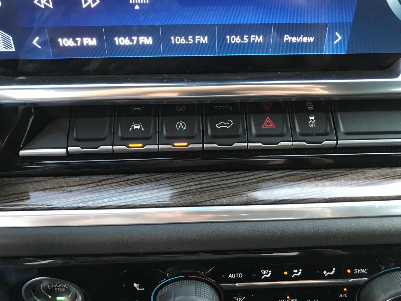 Chevrolet Silverado 1500 LT-L Crew Cab 4WD 2022