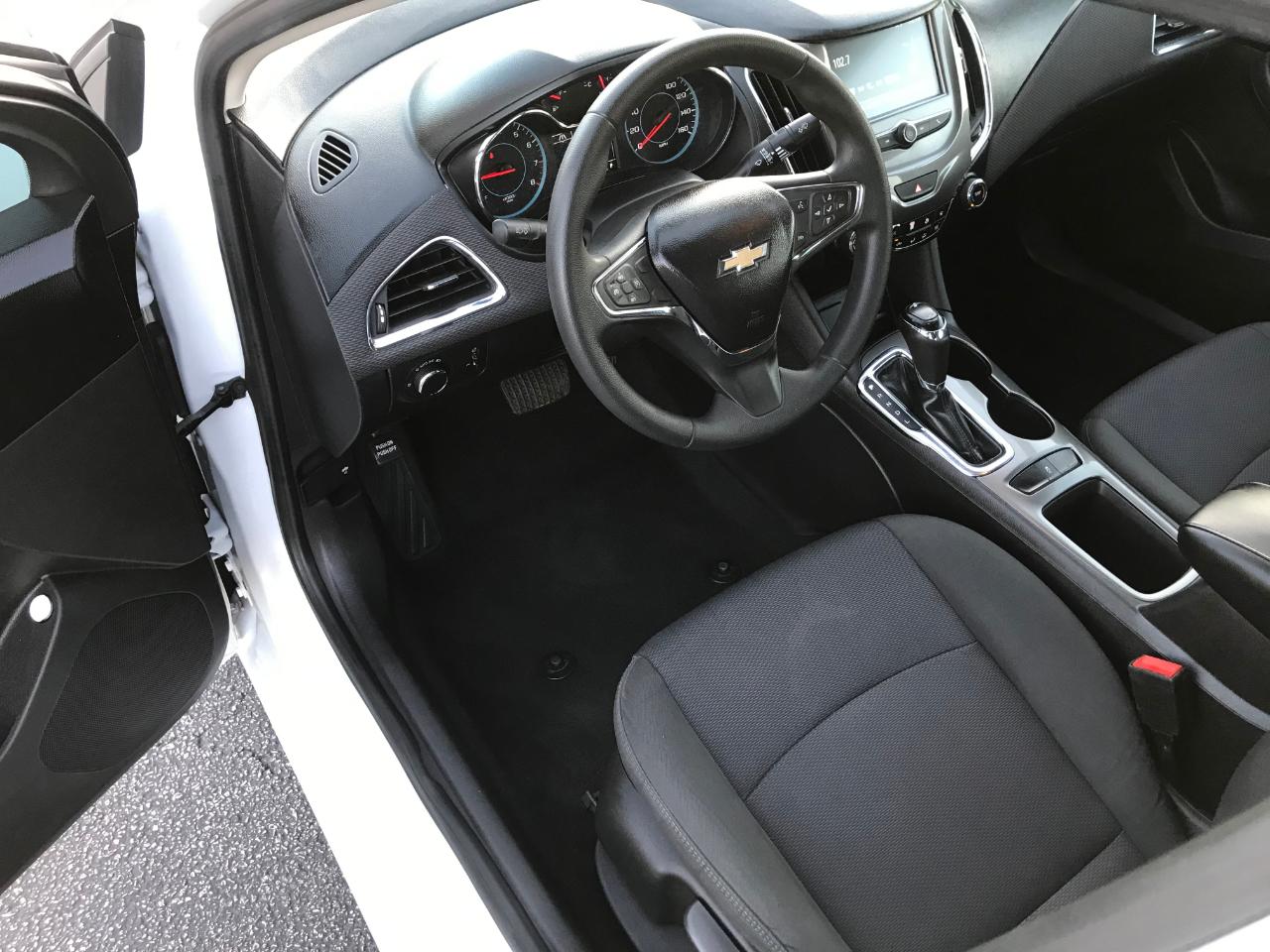 Chevrolet Cruze LT Auto 2017