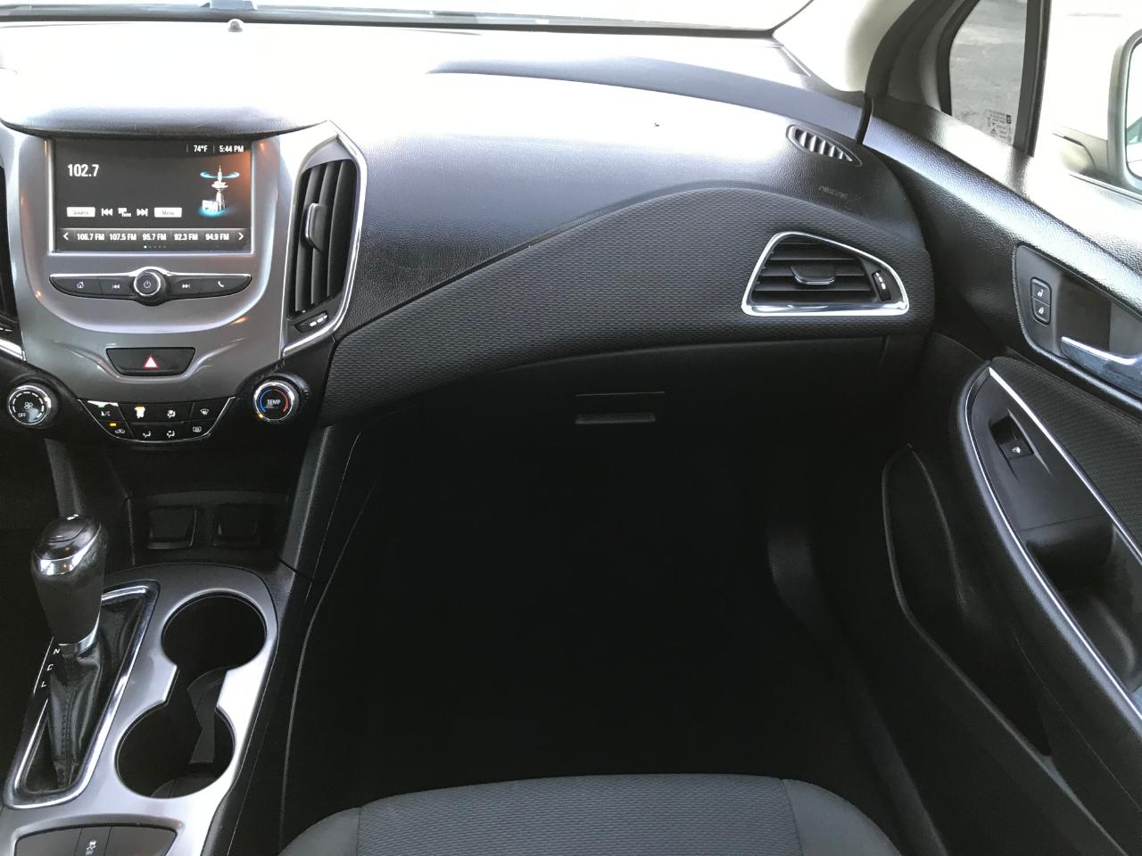 Chevrolet Cruze LT Auto 2017