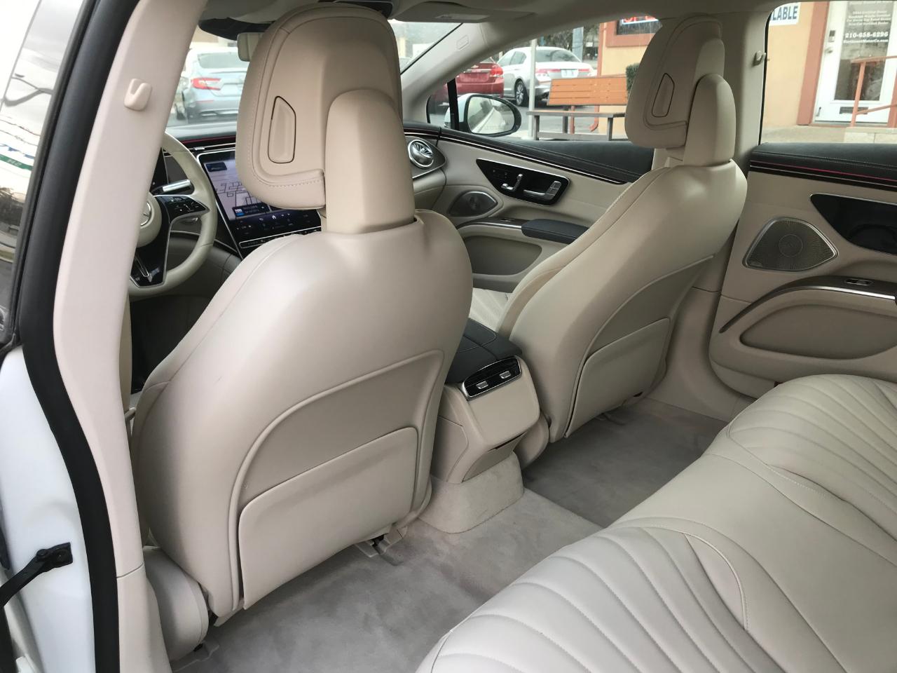 Mercedes-Benz EQS 450+ 2023