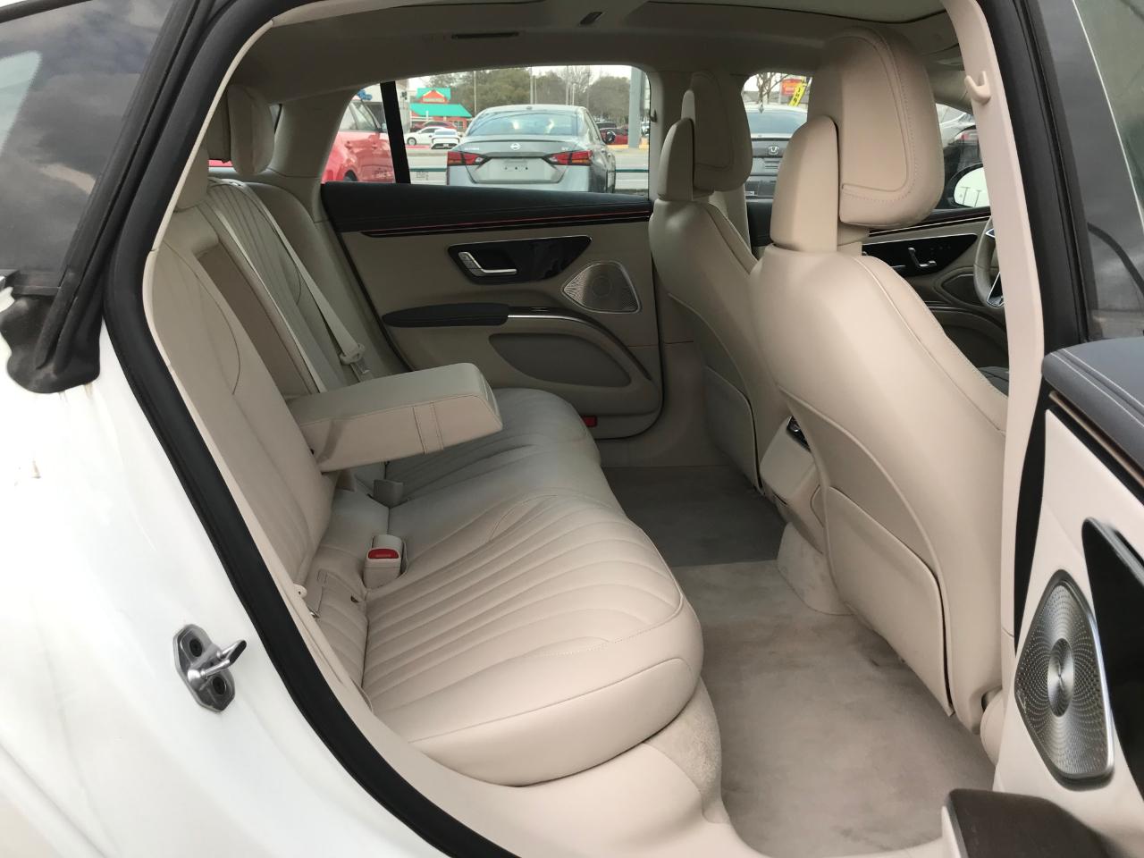 Mercedes-Benz EQS 450+ 2023