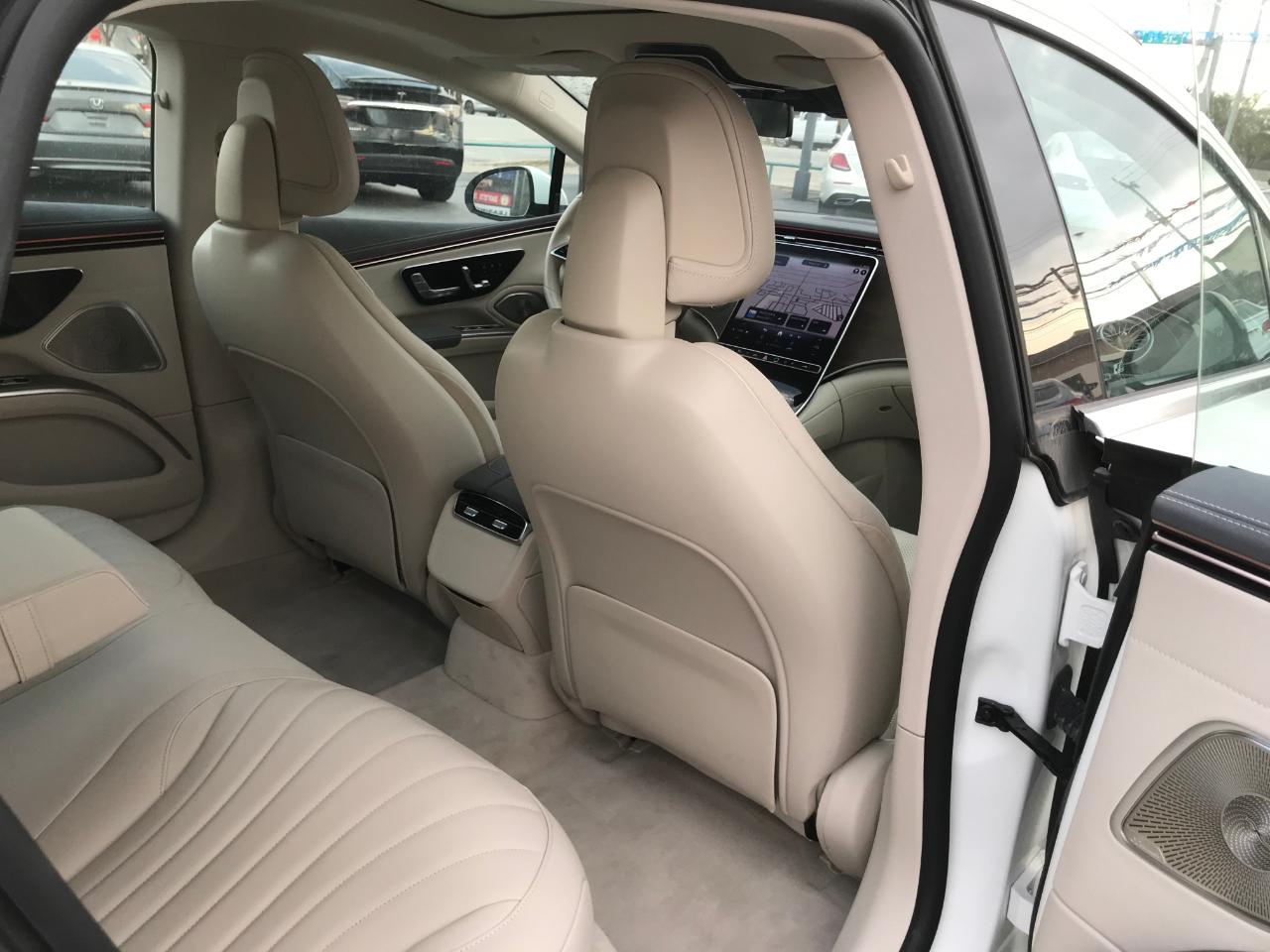 Mercedes-Benz EQS 450+ 2023