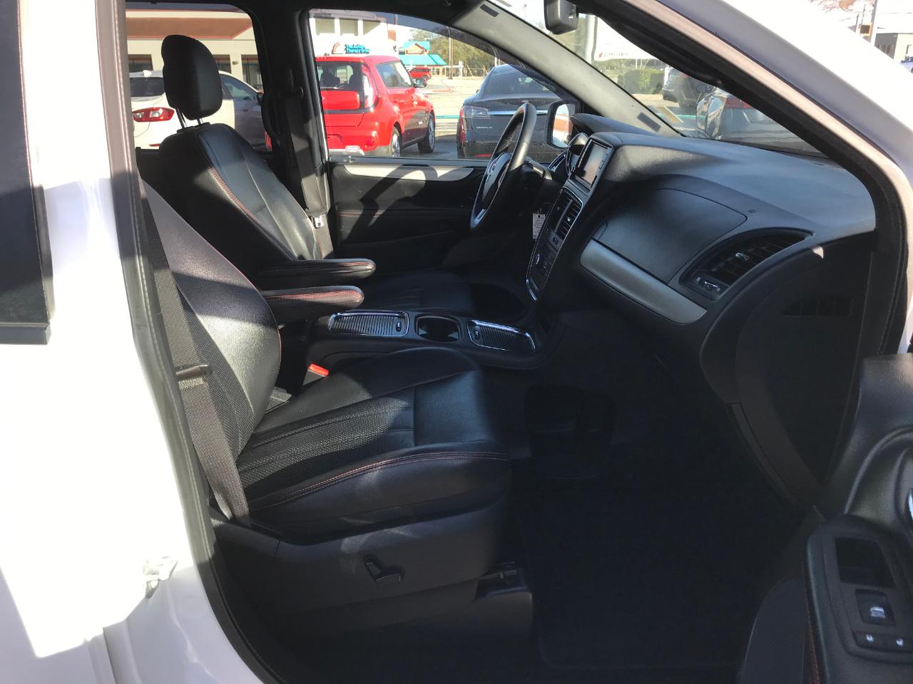 Dodge Grand Caravan GT 2019