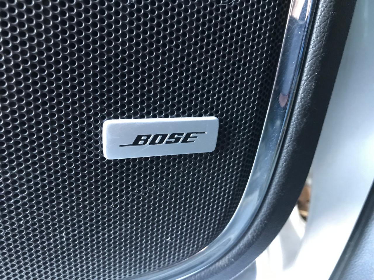 Chevrolet Suburban  2015