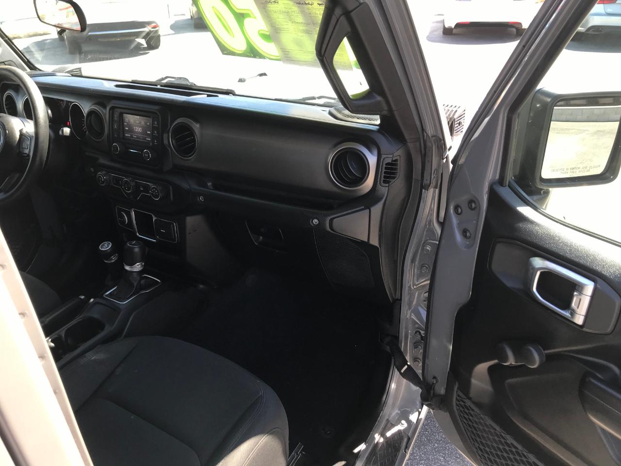 Jeep Gladiator Sport S 2020