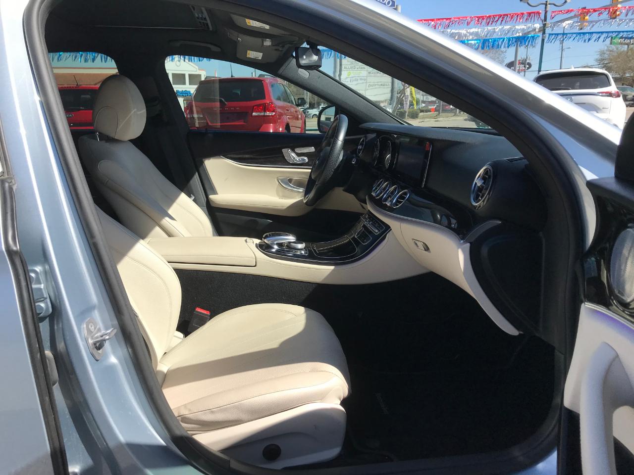 Mercedes-Benz E-Class E300 Luxury Sedan 2017