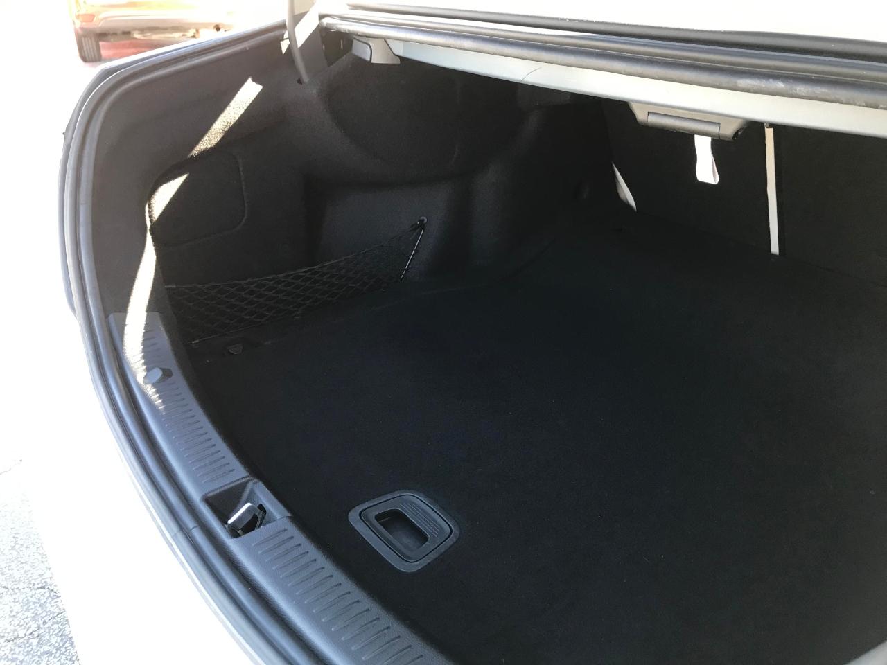 Mercedes-Benz E-Class E300 Luxury Sedan 2017