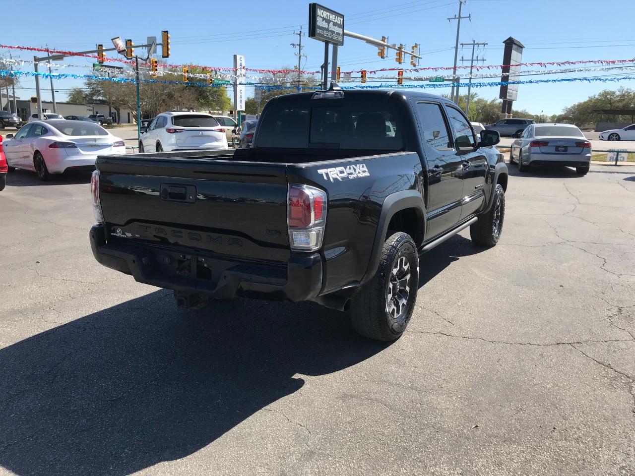 Toyota Tacoma  2021