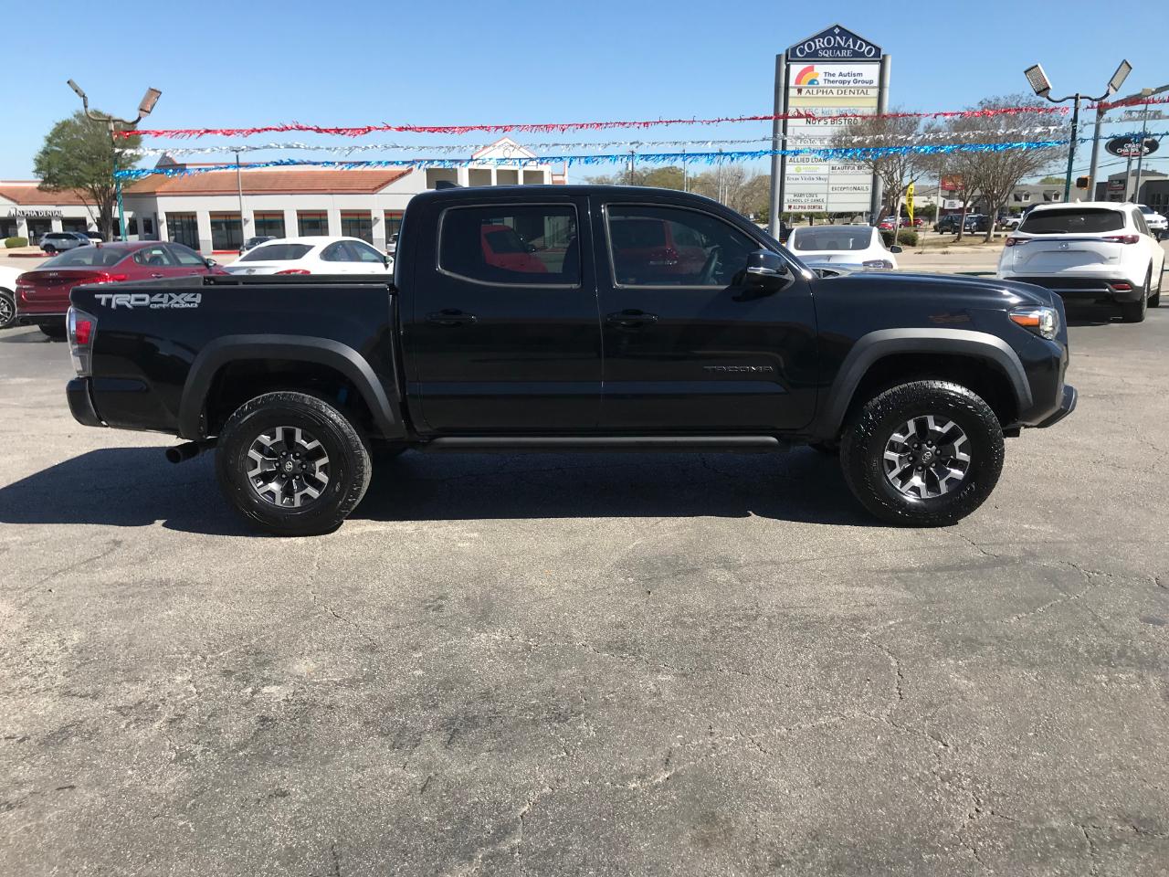 Toyota Tacoma  2021