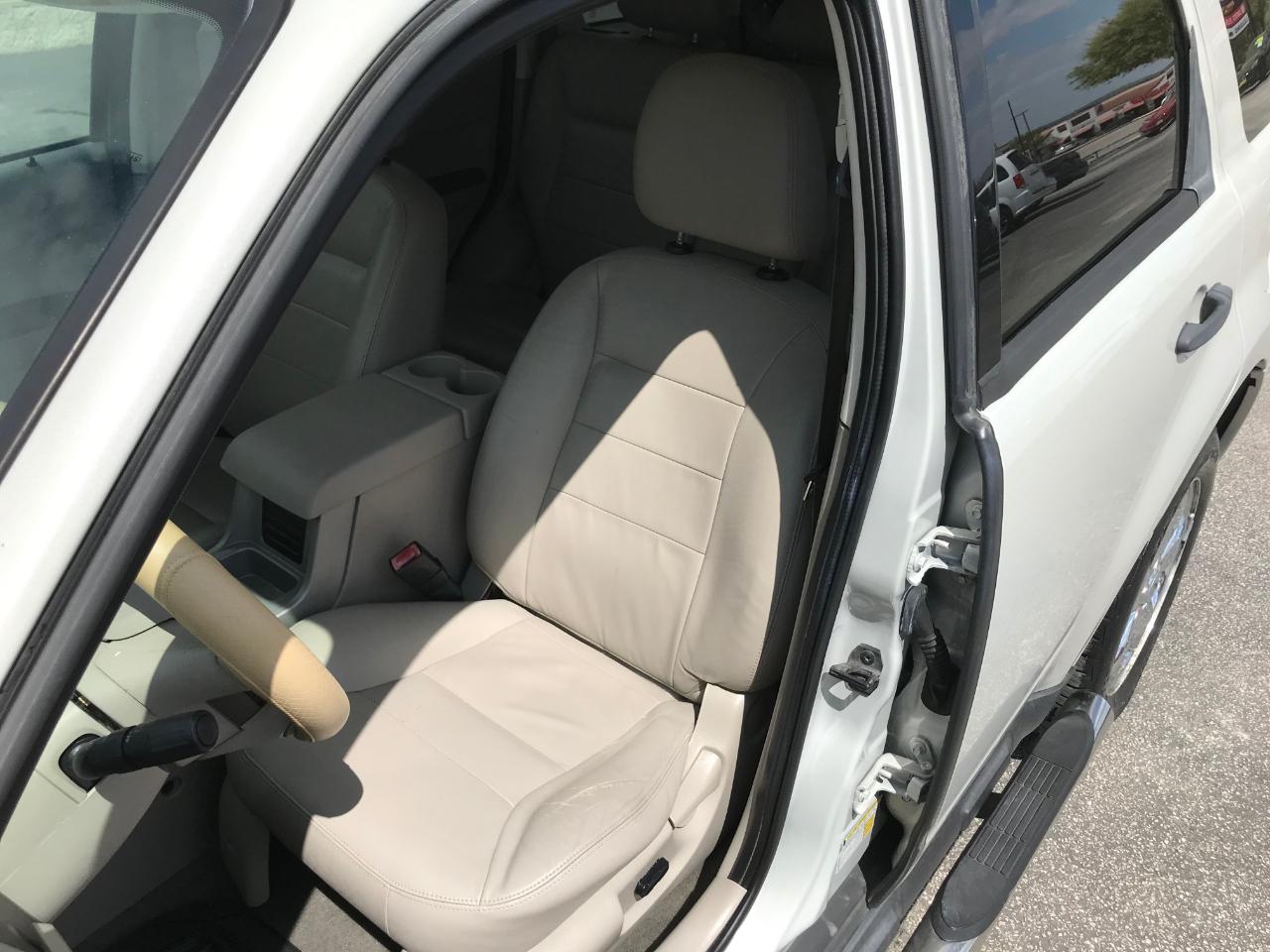 Ford Escape XLT 4WD V6 2008