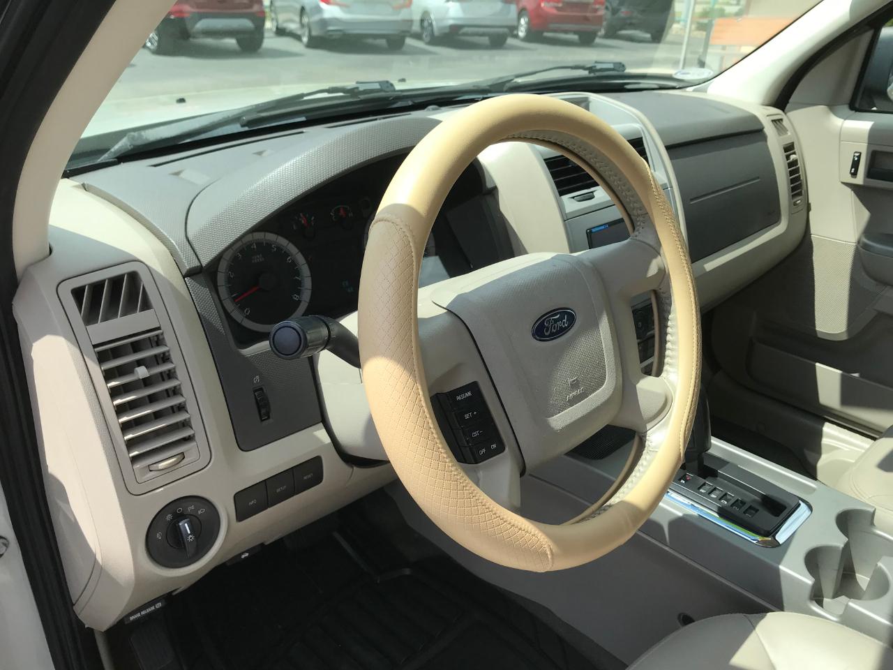 Ford Escape XLT 4WD V6 2008