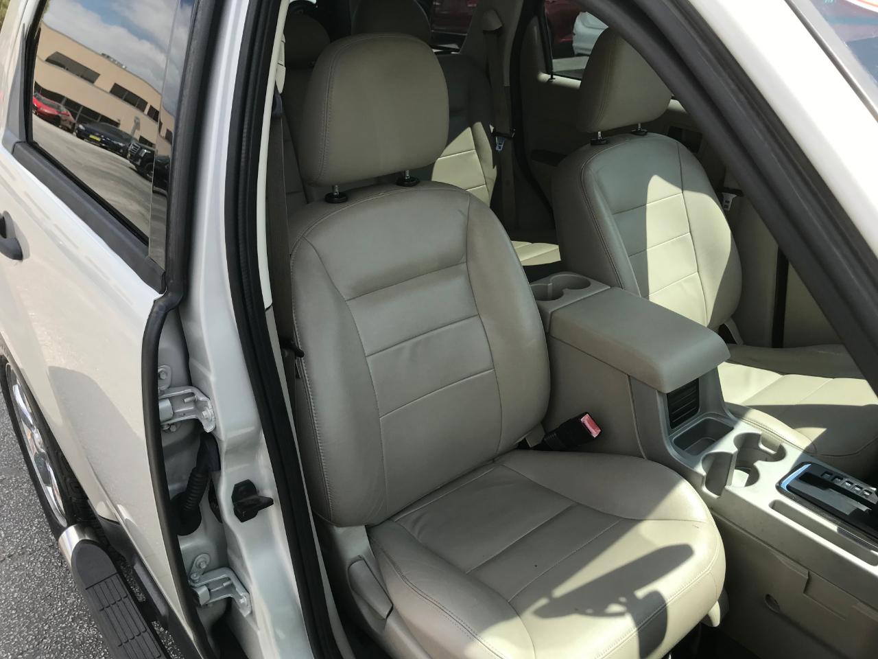 Ford Escape XLT 4WD V6 2008