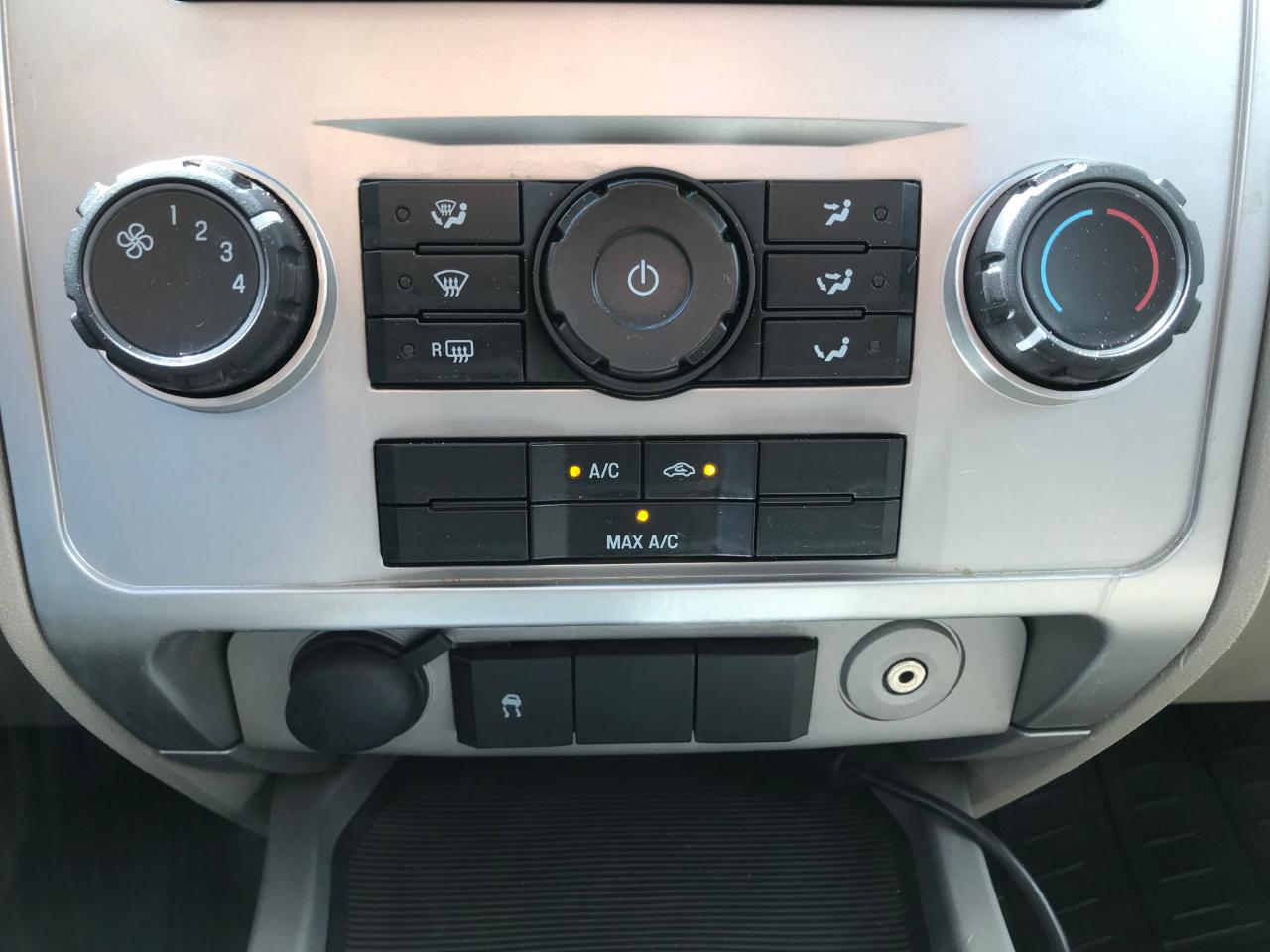 Ford Escape XLT 4WD V6 2008