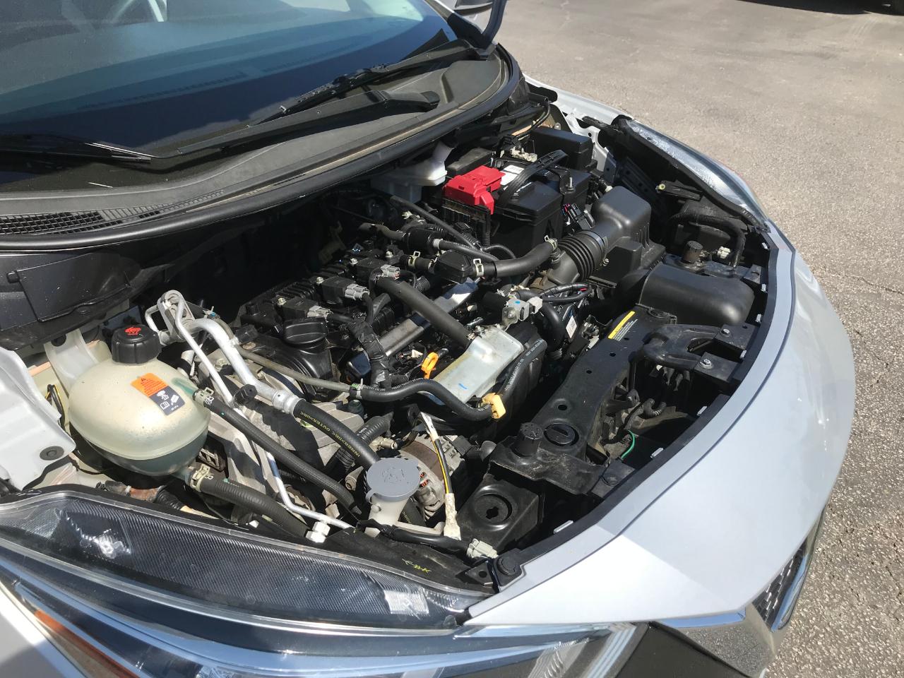 Nissan Versa SV 2021