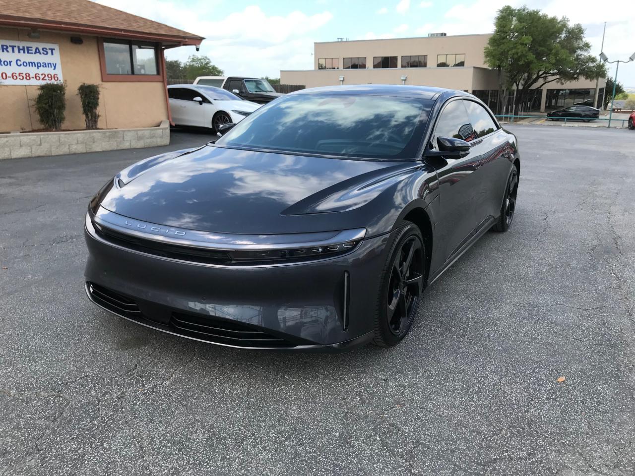 Lucid Air Touring 2023