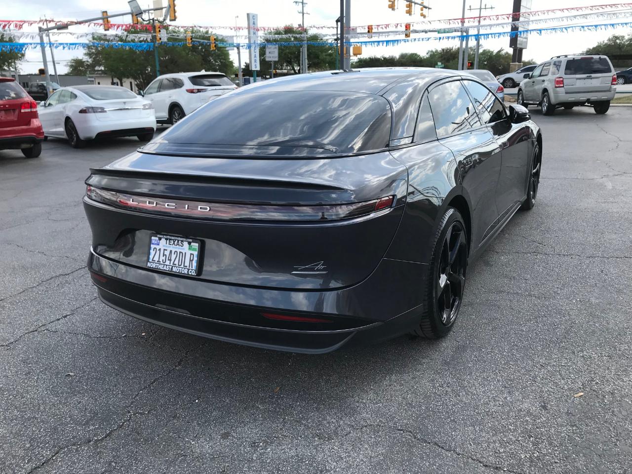 Lucid Air Touring 2023