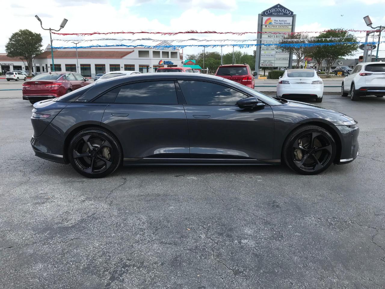 Lucid Air Touring 2023