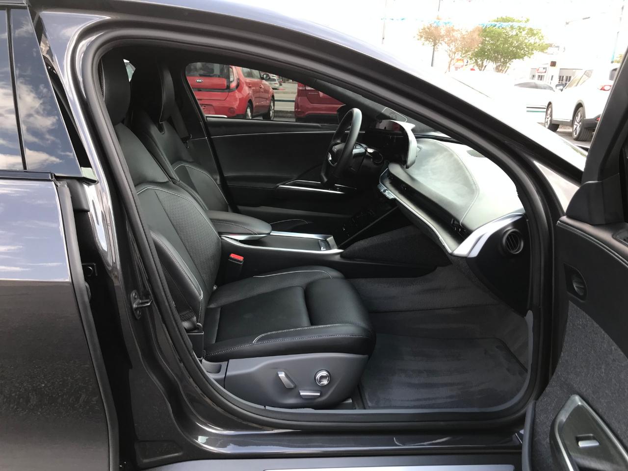 Lucid Air Touring 2023