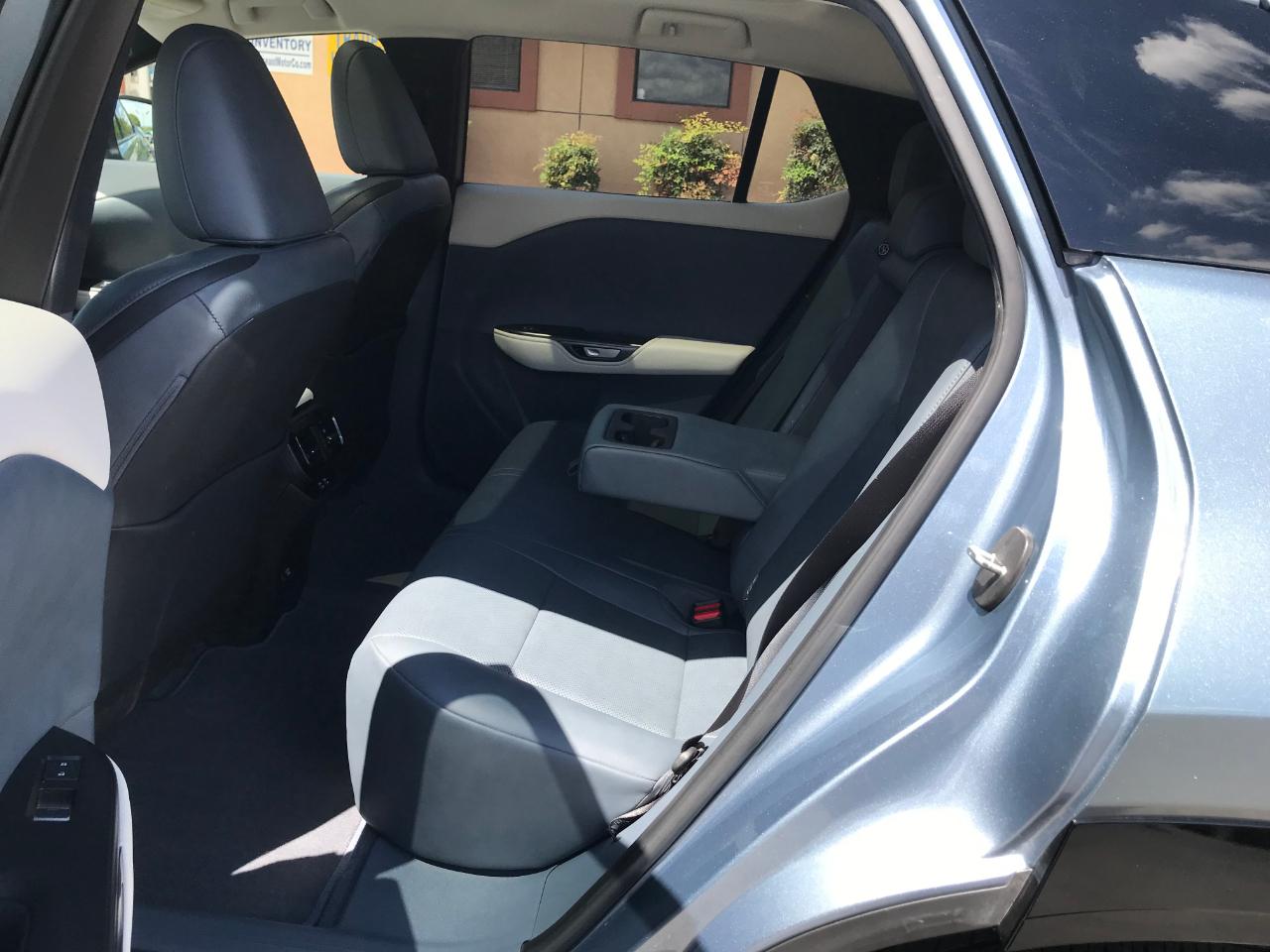 Lexus RZ 450e Premium 2023