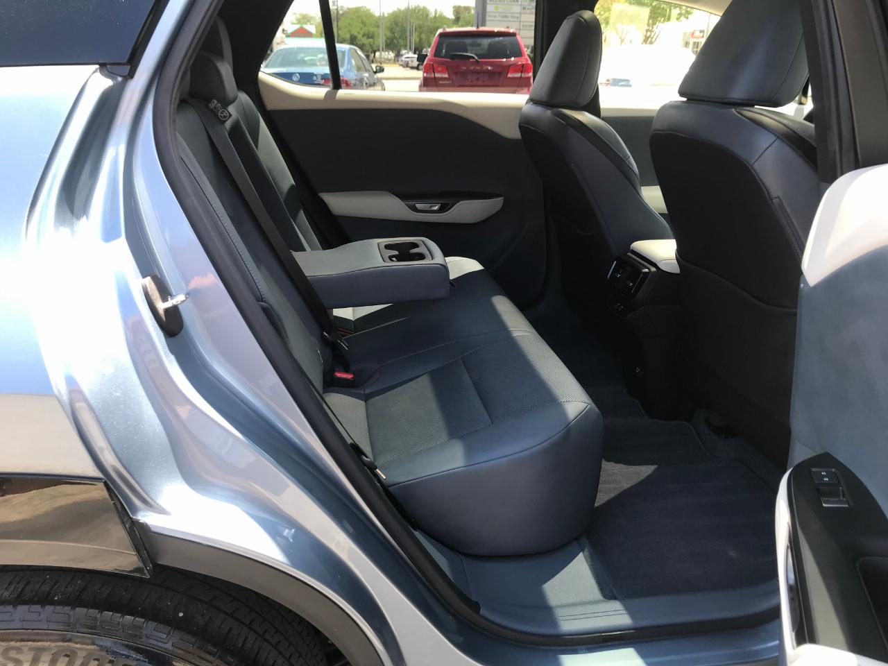 Lexus RZ 450e Premium 2023