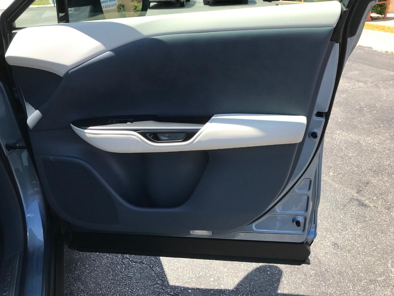 Lexus RZ 450e Premium 2023