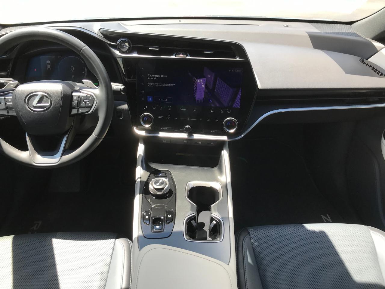 Lexus RZ 450e Premium 2023