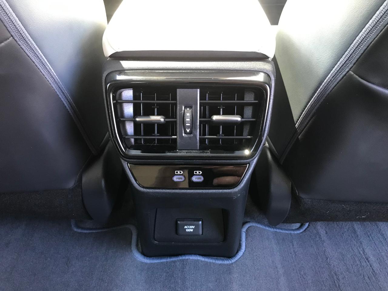 Lexus RZ 450e Premium 2023