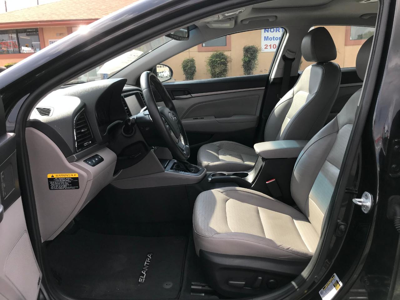 Hyundai Elantra Limited 2017