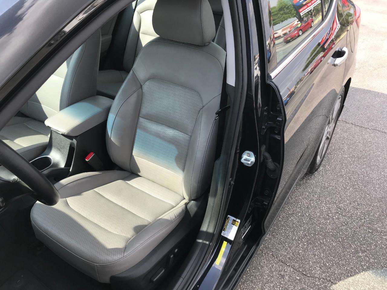 Hyundai Elantra Limited 2017