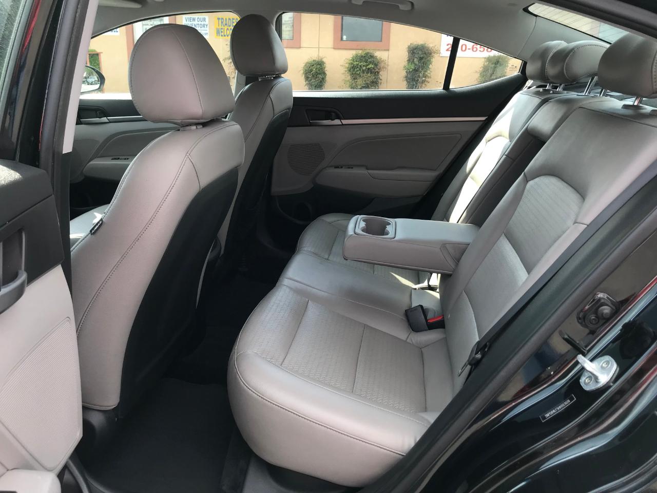 Hyundai Elantra Limited 2017