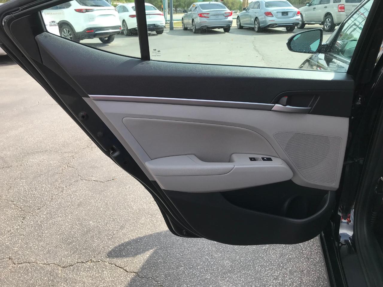 Hyundai Elantra Limited 2017