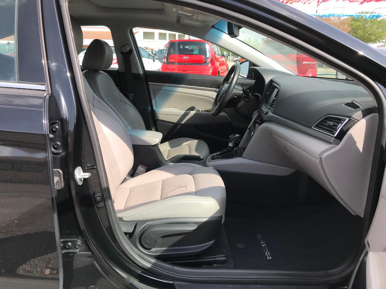 Hyundai Elantra Limited 2017