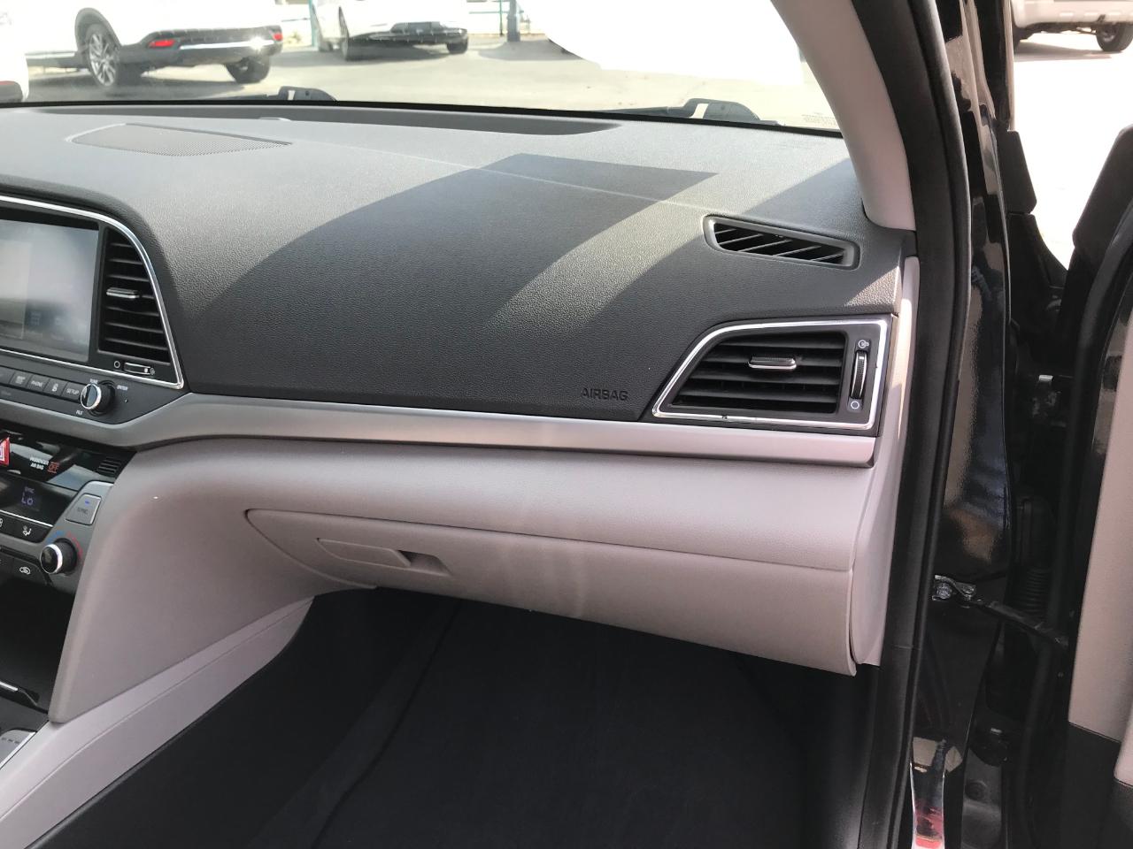 Hyundai Elantra Limited 2017