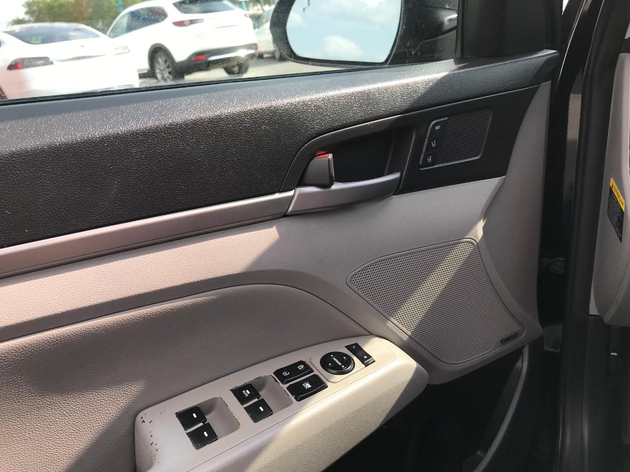 Hyundai Elantra Limited 2017