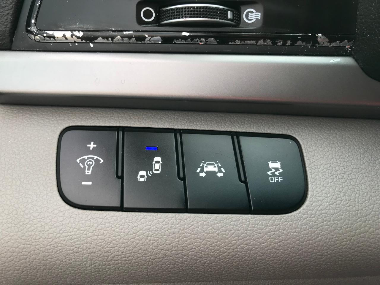 Hyundai Elantra Limited 2017