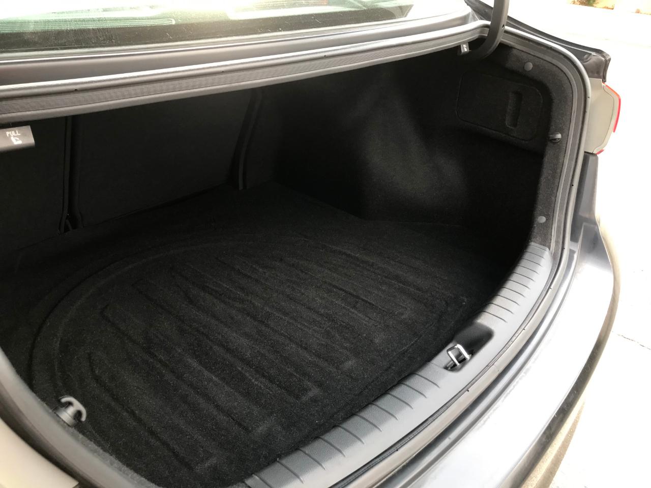 Hyundai Elantra Limited 2017