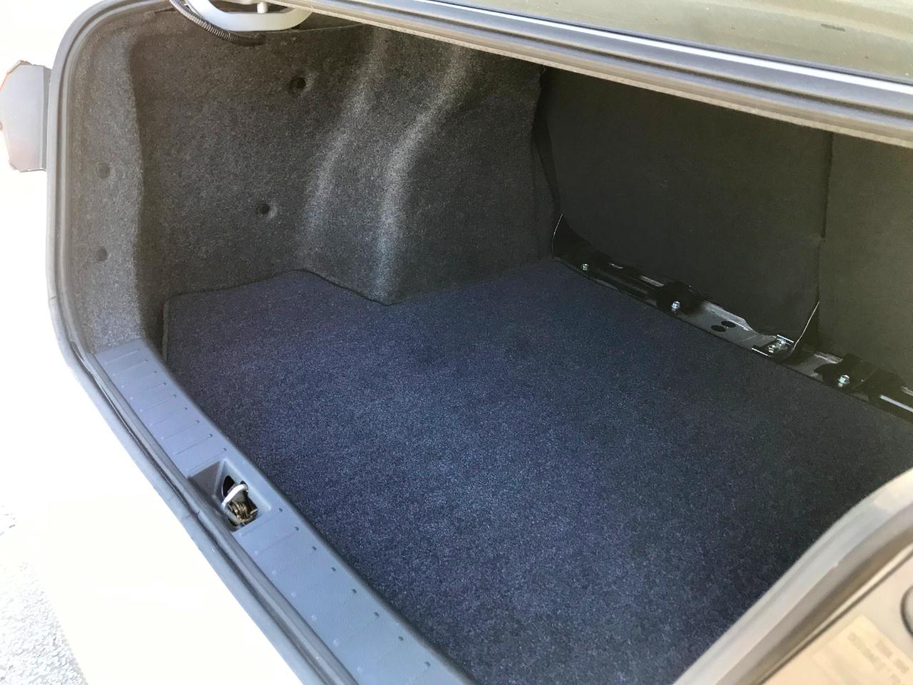 Nissan Versa SV 2021