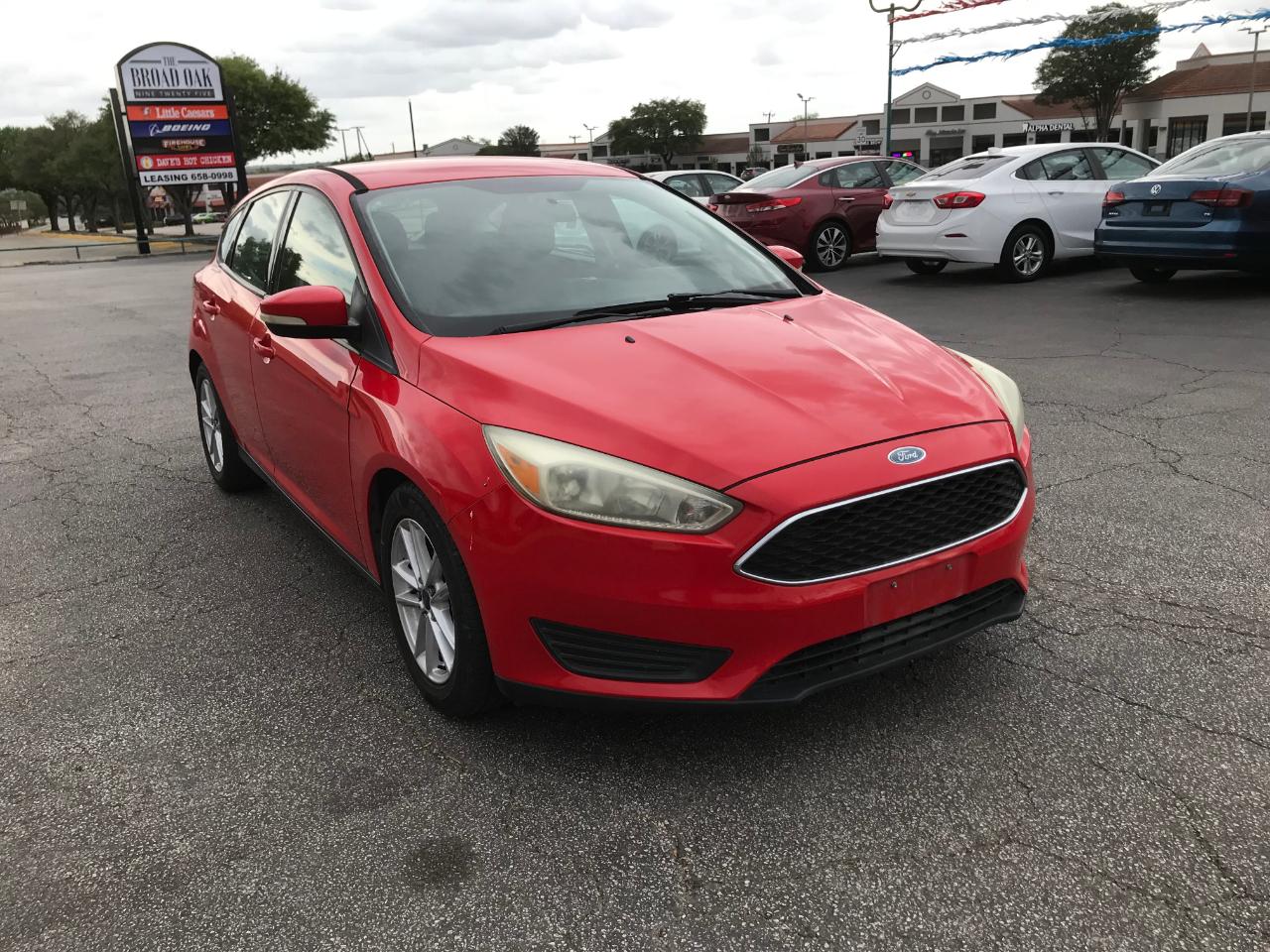 Ford Focus SE Hatch 2015