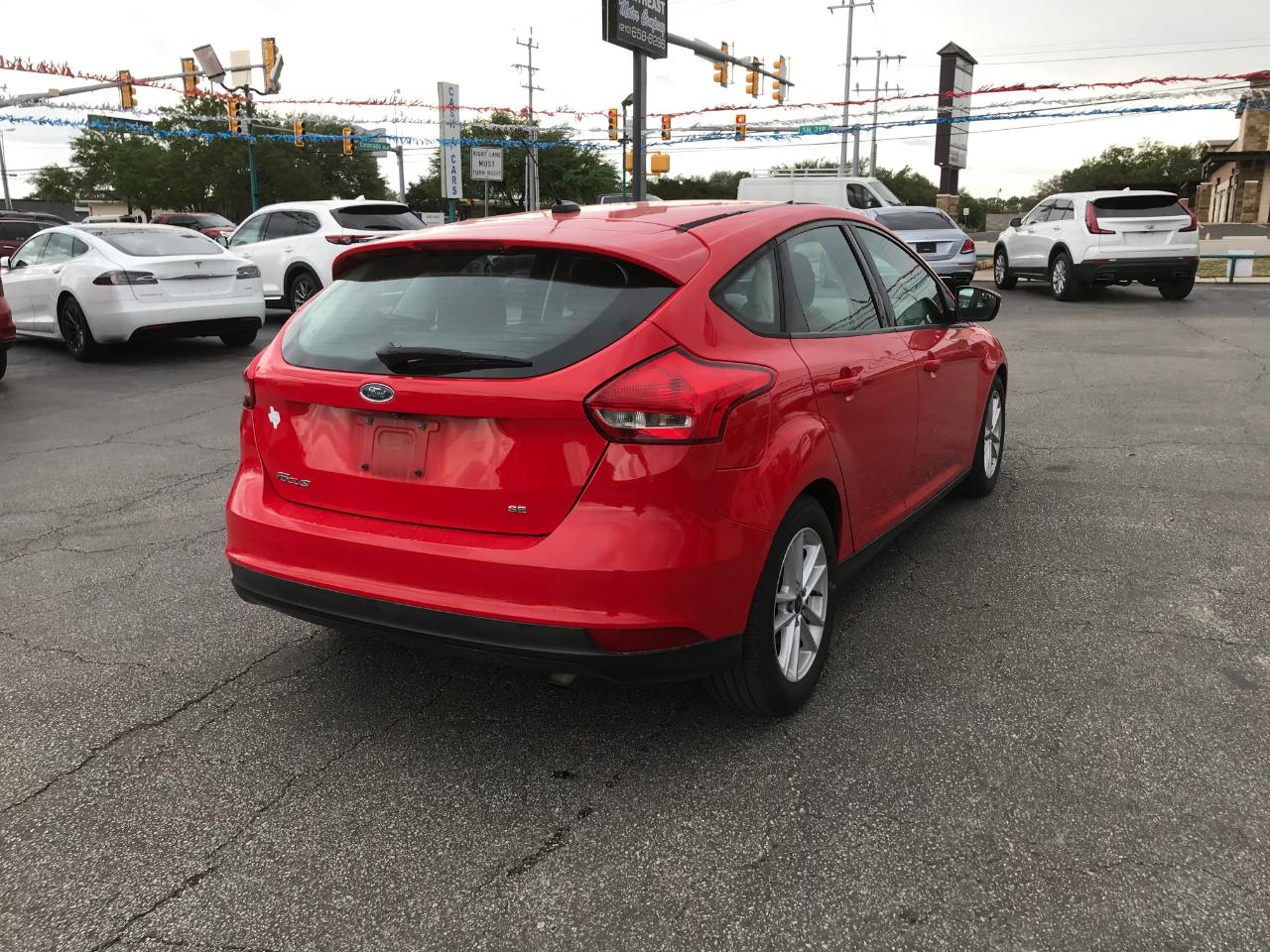 Ford Focus SE Hatch 2015